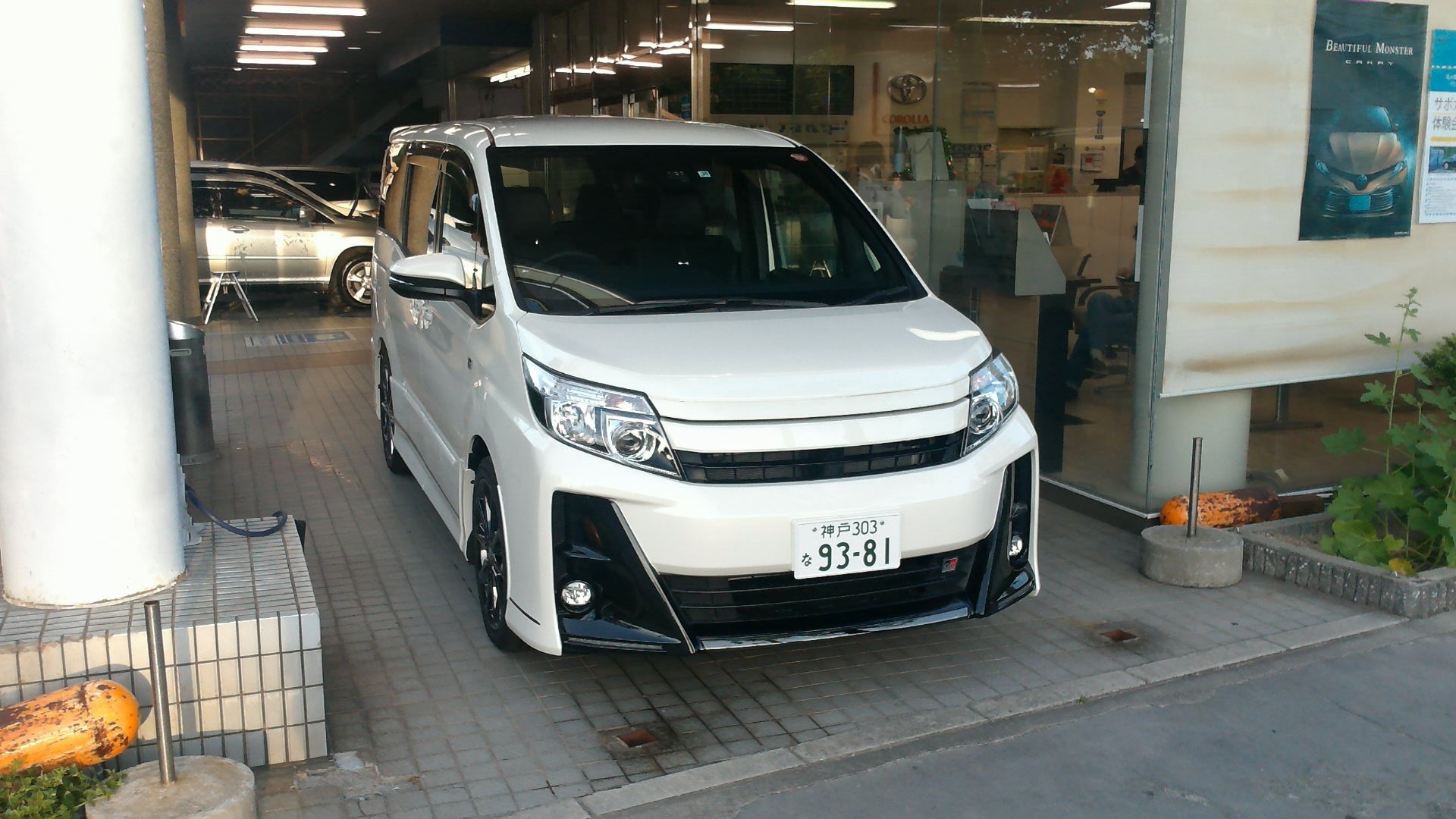 試乗車 ノアgrスポーツ のお知らせ