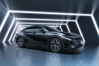 CROSSOVER G（2.5Lハイブリッド車）