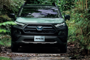 特別仕様車 Adventure “OFFROAD package Ⅱ”(ハイブリッド車)