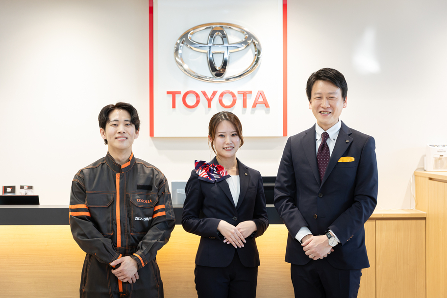 09東神戸店3人ショット