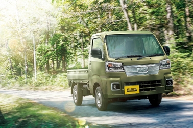 エクストラ（CVT・4WD）